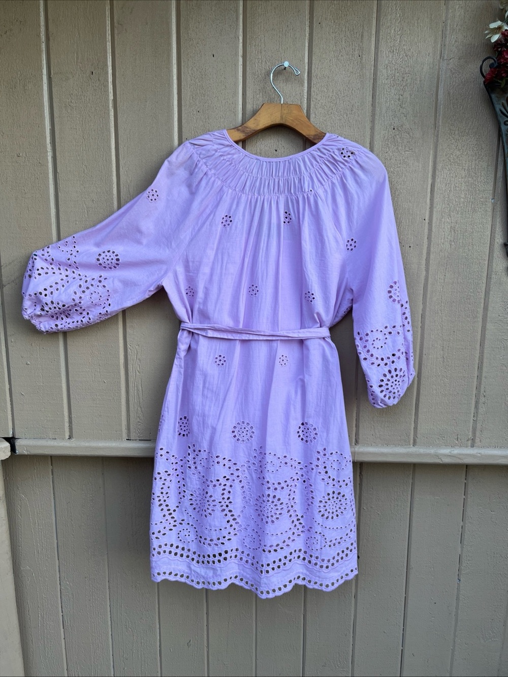 NWT White House Black Market Lavender Eyelet Chemise BALOON SLEEVES DRESS M/L - Picture 6 of 12